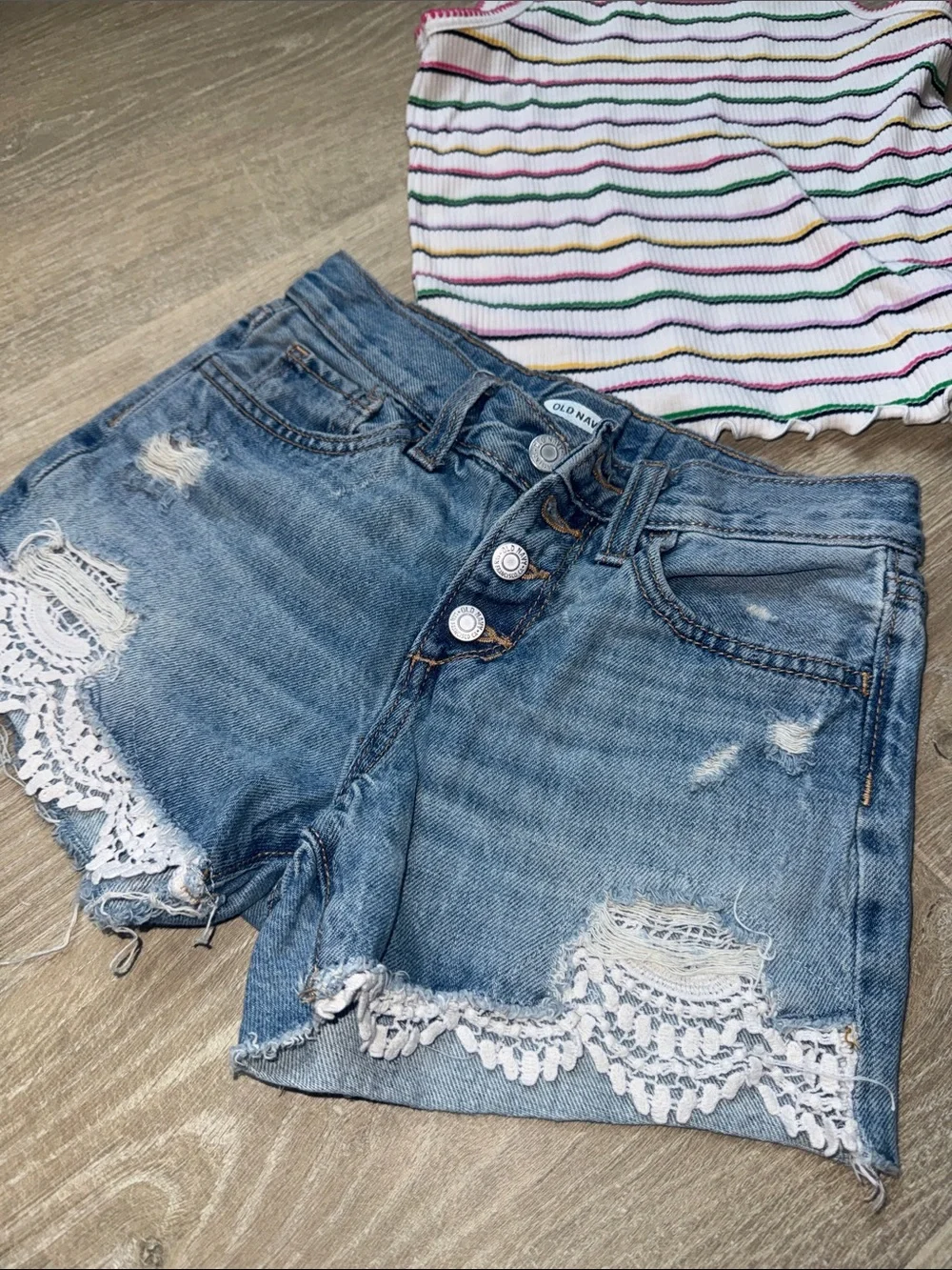 Old Navy Tank Top & shorts